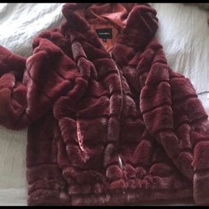 Faux fur hoodie/jacket